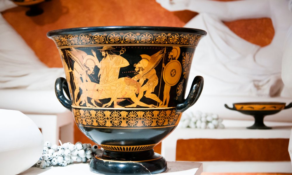 Euphronios Krater, red-figure Greek vase depicting Sarpedon's death